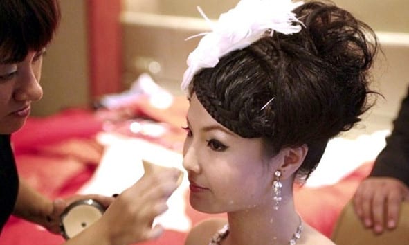 如何巧妙勾畫(huà)新娘妝
