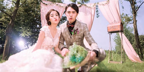 最新結(jié)婚邀請通知短信范例參考