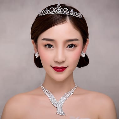 今年最火的6種新娘發型風格，每一種都超美！一定有適合你的！  第9張