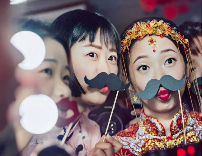 拍照不會(huì)擺pose？這些“心機(jī)道具”必須要get！  第9張