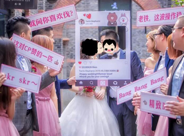 拍照不會(huì)擺pose？這些“心機(jī)道具”必須要get！  第19張