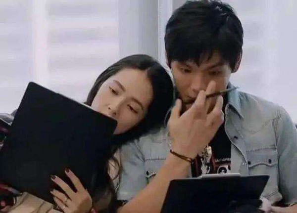 結(jié)婚紀念日發(fā)朋友圈文案
