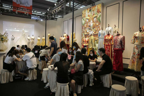 秋季深圳婚博會時間已定（10月17-18日）深圳福田會展中心 備婚情侶0元看展！  第6張