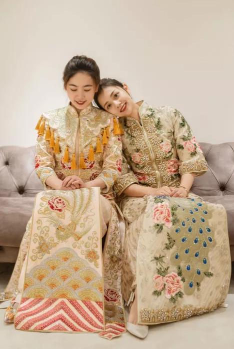 龍鳳褂、秀禾服、馬來褂傻傻分不清楚，中式禮服怎么選？看這篇就夠！  第1張
