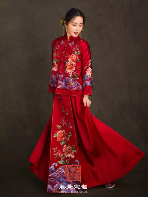 龍鳳褂、秀禾服、馬來褂傻傻分不清楚，中式禮服怎么選？看這篇就夠！  第12張