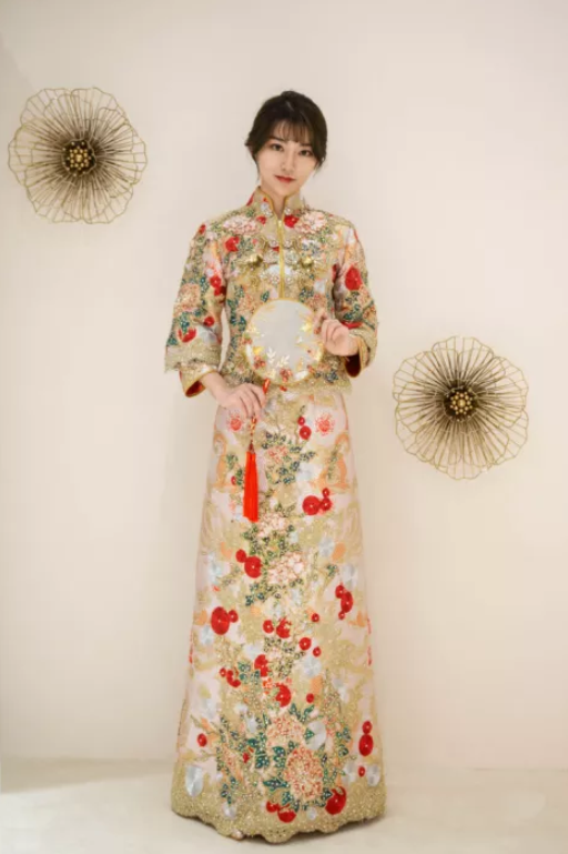 龍鳳褂、秀禾服、馬來褂傻傻分不清楚，中式禮服怎么選？看這篇就夠！  第18張