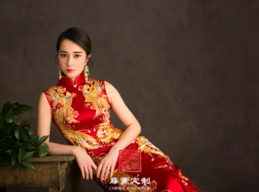 龍鳳褂、秀禾服、馬來褂傻傻分不清楚，中式禮服怎么選？看這篇就夠！  第20張