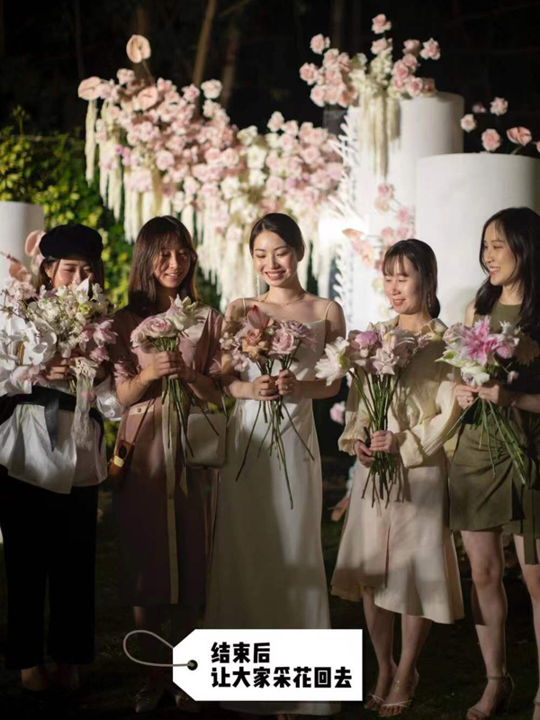 把婚禮晚宴搞成「年會(huì)」，必須玩得開心呀！  第6張