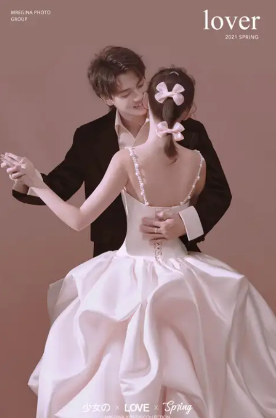 婚禮的儀式感從請(qǐng)柬開(kāi)始，把握這5個(gè)細(xì)節(jié)讓你的電子請(qǐng)柬走心又高級(jí)！  第8張
